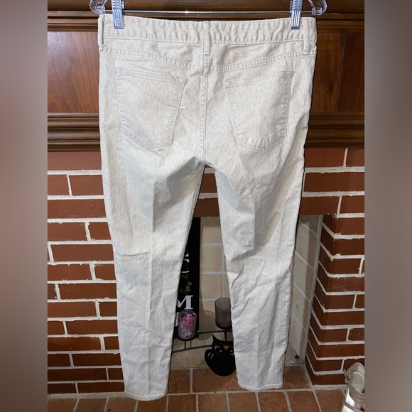 Women’s jeans - Picture 2 of 2
